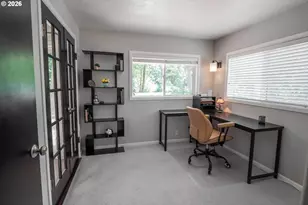 1400 W 40th Ave, Eugene, OR 97405 - Photo 18