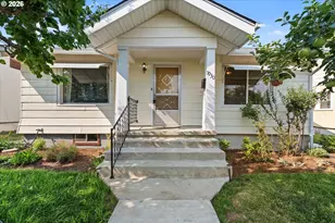 1930 Myrtle St, Baker City, OR 97814 - Photo 2