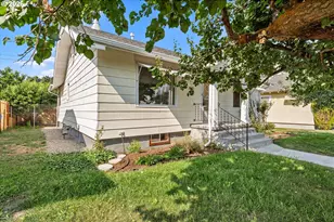 1930 Myrtle St, Baker City, OR 97814 - Photo 2