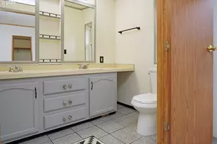 23077 SW Main St, Sherwood, OR 97140 - Photo 16