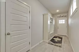 1825 Everett St, Forest Grove, OR 97116 - Photo 2
