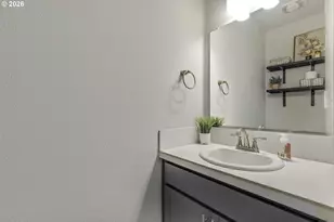 1825 Everett St, Forest Grove, OR 97116 - Photo 14