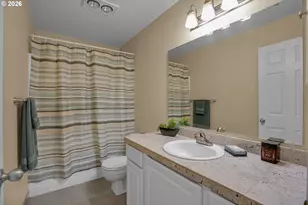 9842 SE Talbert St, Clackamas, OR 97015 - Photo 32