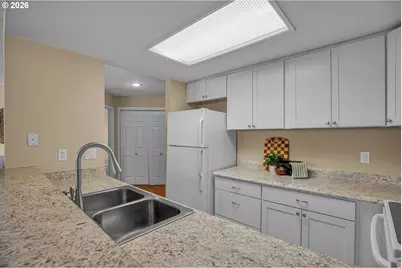9842 SE Talbert St, Clackamas, OR 97015 - Photo 18