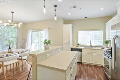 8656 NE Delamere Way, Hillsboro, OR 97006 - Photo 16
