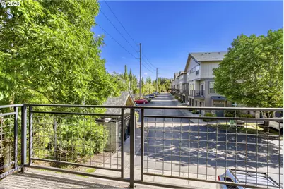 8656 NE Delamere Way, Hillsboro, OR 97006 - Photo 24