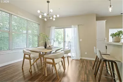 8656 NE Delamere Way, Hillsboro, OR 97006 - Photo 10