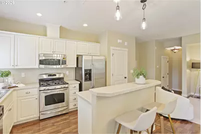8656 NE Delamere Way, Hillsboro, OR 97006 - Photo 14