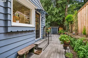 2625 SW Brae Mar Ct, Portland, OR 97201 - Photo 30