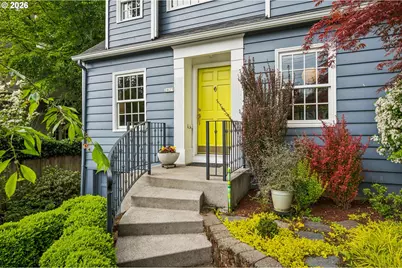 2625 SW Brae Mar Ct, Portland, OR 97201 - Photo 2