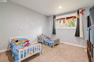 40189 Mt Hope Dr, Lebanon, OR 97355 - Photo 16