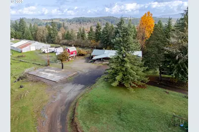 40189 Mount Hope Dr, Lebanon, OR 97355 - Photo 2