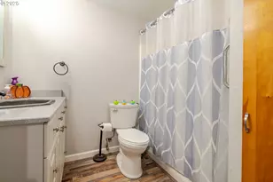 40189 Mt Hope Dr, Lebanon, OR 97355 - Photo 18