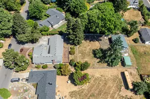 14750 SW 141st Ave, Portland, OR 97224 - Photo 34