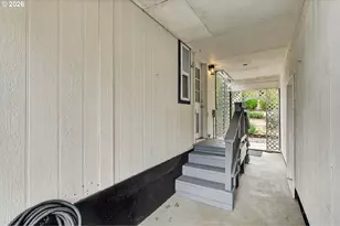 279 NE Snohomish Ave, White Salmon, WA 98672 - Photo 20