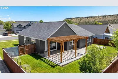 317 SE Pioneer Dr, Prineville, OR 97754 - Photo 38