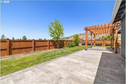 317 SE Pioneer Dr, Prineville, OR 97754 - Photo 32
