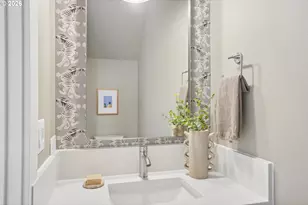 5452 NE Prescott St, Portland, OR 97218 - Photo 18