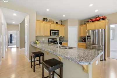 15233 SW Turnagain Dr, Portland, OR 97224 - Photo 12