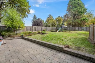 3951 SW Canby St, Portland, OR 97219 - Photo 14