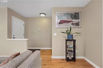 3951 SW Canby St, Portland, OR 97219 - Photo 6