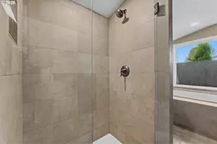 3951 SW Canby St, Portland, OR 97219 - Photo 26