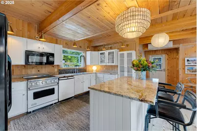 53461 Safe Rd, Bandon, OR 97411 - Photo 14