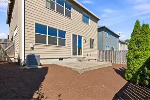 14026 SW Walnut Creek Way, Portland, OR 97223 - Photo 32