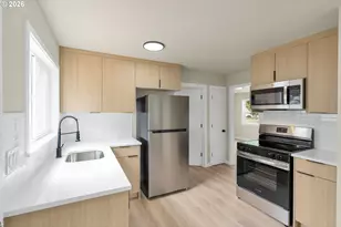 252 Douglas St, Longview, WA 98632 - Photo 8