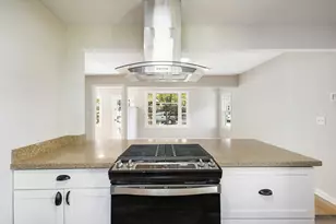 3917 SE Tibbetts St, Portland, OR 97202 - Photo 10