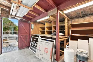 14204 NE 10th Ave, Vancouver, WA 98685 - Photo 36