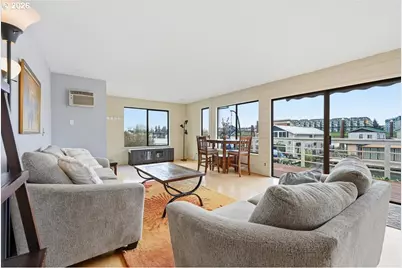 11638 N Island Cove Ln, Portland, OR 97217 - Photo 6