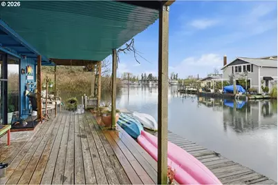 11638 N Island Cove Ln, Portland, OR 97217 - Photo 24