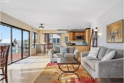 11638 N Island Cove Ln, Portland, OR 97217 - Photo 4