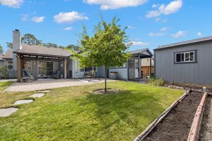 5945 SE Blossom St, Hillsboro, OR 97123 - Photo 40