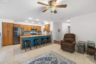 5945 SE Blossom St, Hillsboro, OR 97123 - Photo 16