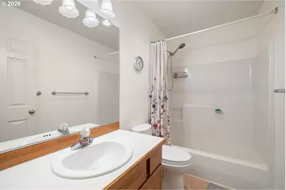 5945 SE Blossom St, Hillsboro, OR 97123 - Photo 20