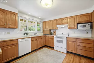 2030 W 29th Ave, Eugene, OR 97405 - Photo 18