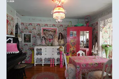 101 NE 3rd St, Enterprise, OR 97828 - Photo 8