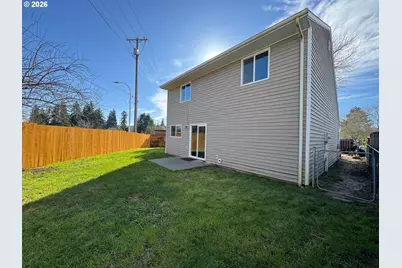 19901 SW Meadowbrook Ct, Beaverton, OR 97078 - Photo 12