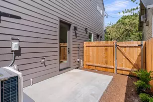 8657 SE 15th Ave, Portland, OR 97202 - Photo 8