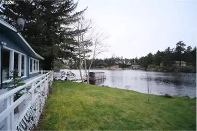 70214 Lakewood Rd, North Bend, OR 97459 - Photo 34