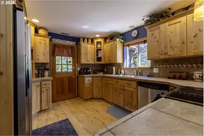 4325 S Siletz St, Siletz, OR 97380 - Photo 10