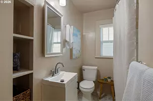 2293 Agate St, Eugene, OR 97403 - Photo 28