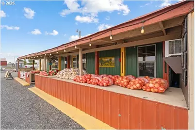 81700 Peach Tree Ln, Umatilla, OR 97882 - Photo 8