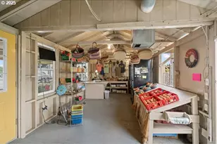 81700 Peach Tree Ln, Umatilla, OR 97882 - Photo 36