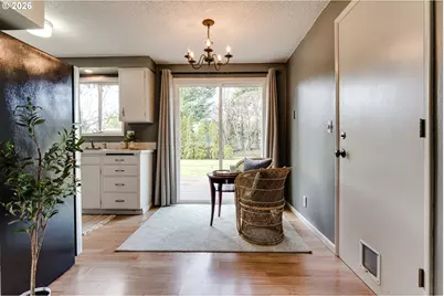 1880 Regina St, Eugene, OR 97402 - Photo 12