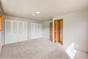 24153 Vaughn Rd, Veneta, OR 97487 - Photo 16