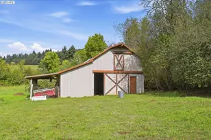 24153 Vaughn Rd, Veneta, OR 97487 - Photo 34