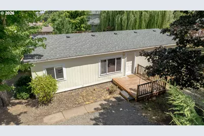 2225 Rogers Ln, Salem, OR 97304 - Photo 4